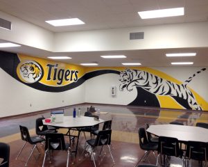 Hand-Painted wall at SCHS cafeteria by Allied Signs, Sedalia, MO